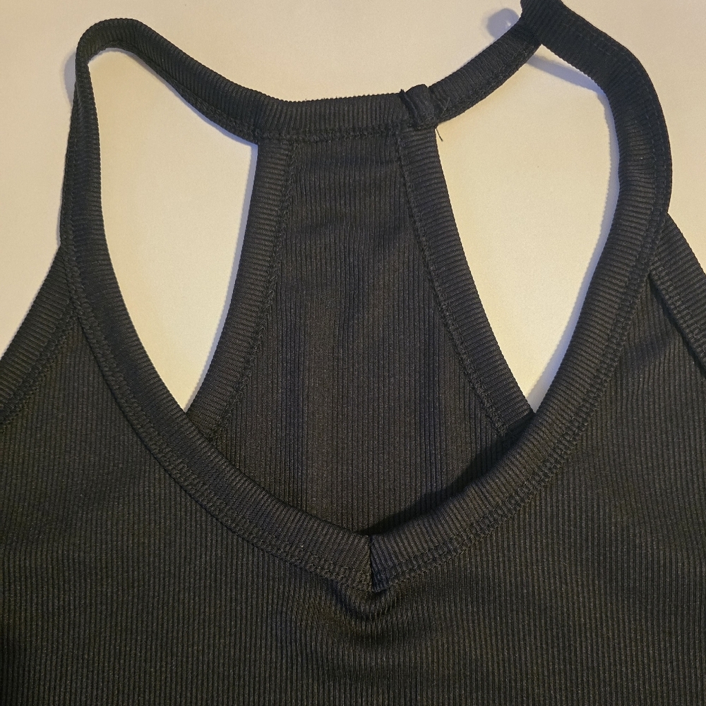 SHEIN Black Ribbed Tank Top - Picture 3 of 5